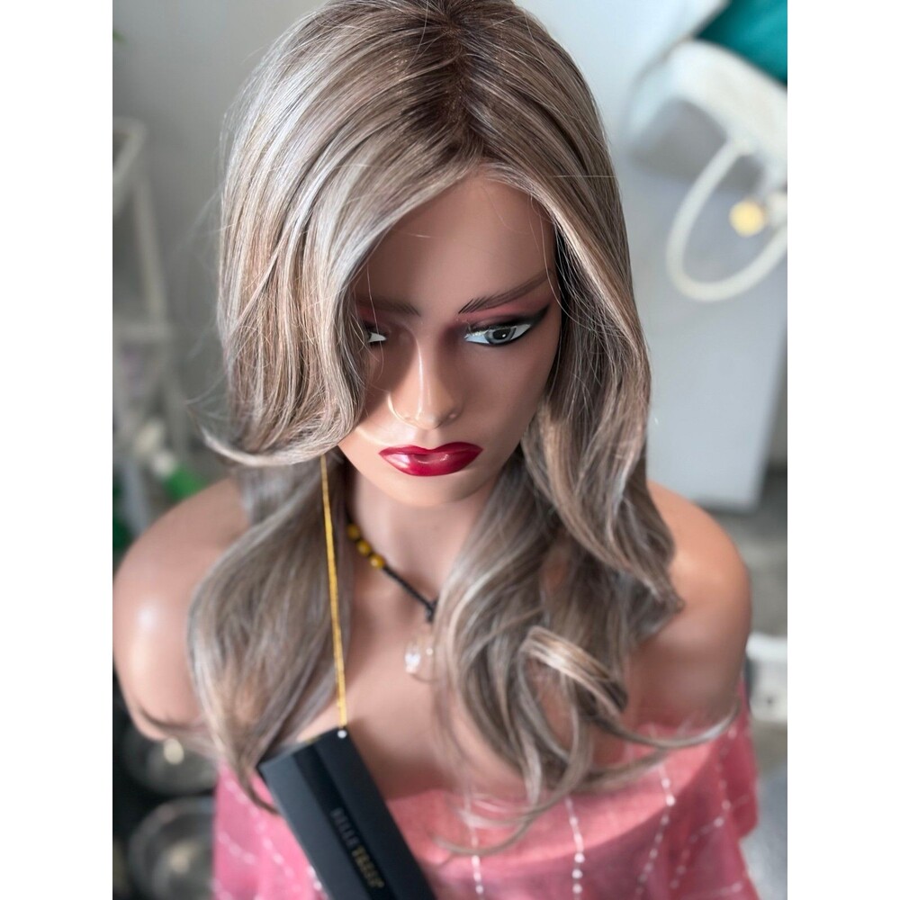 Belle tress Lux SE wig “Omega” color British milktea New